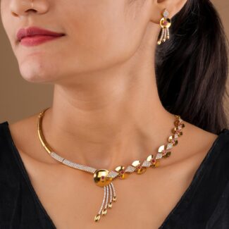 Takshvi Signature Ruby Glow Set