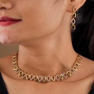 Aarika Teardrop Luxe Necklace Set