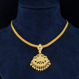 Rajsi Noor Traditional Pendant Necklace